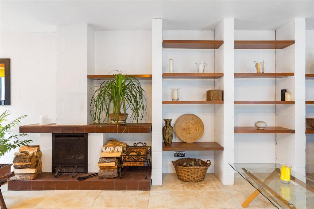 Additional image 5 of The Ryde, Hatfield, Hertfordshire, AL9