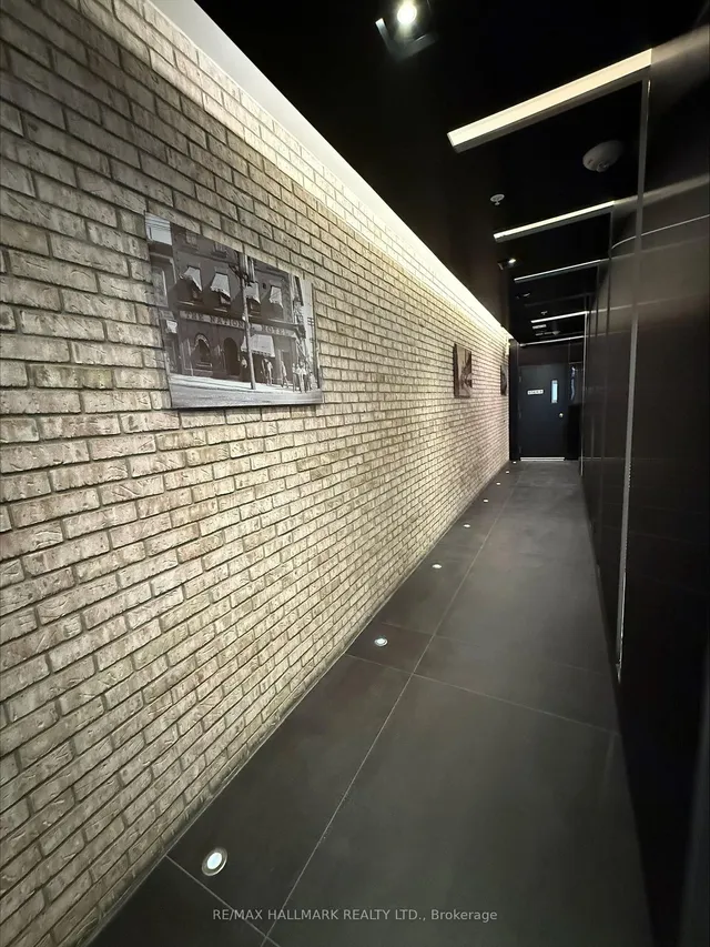 Additional image 20 of 39 SHERBOURNE St Unit 1508