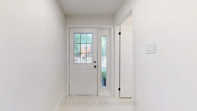 Additional image 3 of 1335 guelph line Rd Unit 10