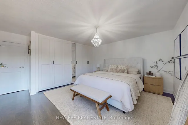 房产图片 25 - 1951 Rathburn Rd 单元 5