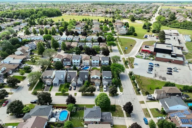 Additional image 39 of 3 Lyton Cres