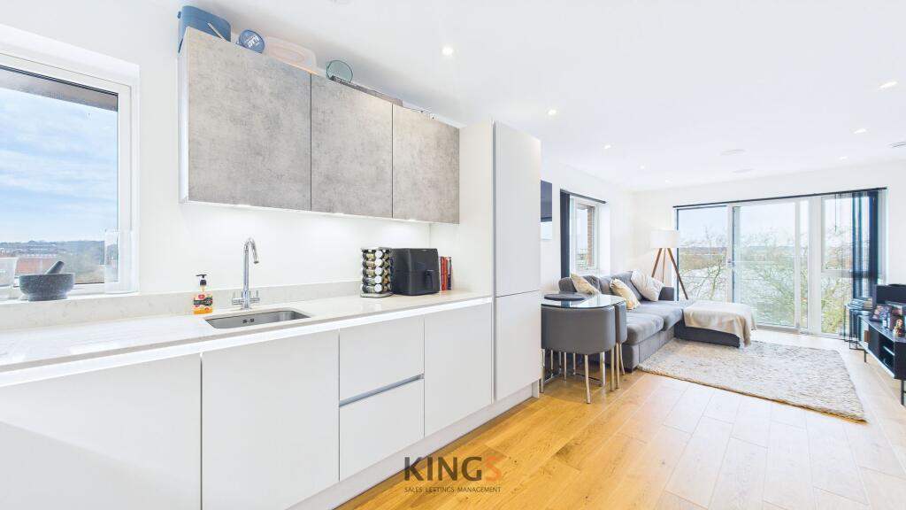 Additional image 6 of Bridge Road East, Principle Point Bridge Road East, AL7