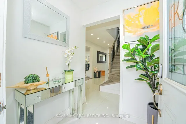 Additional image 2 of 76 Traverston Crt