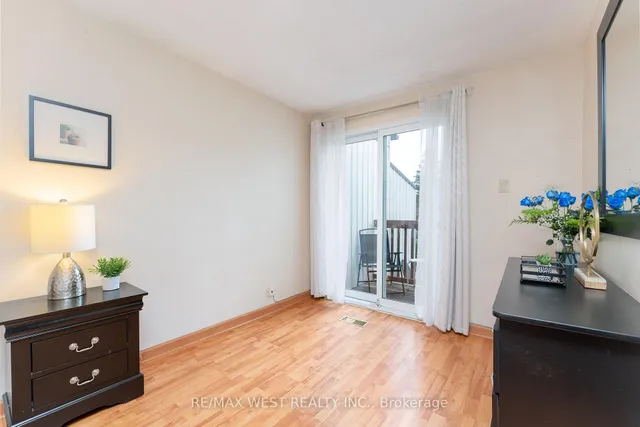 Additional image 15 of 15 Guildwood Pkwy Unit 30