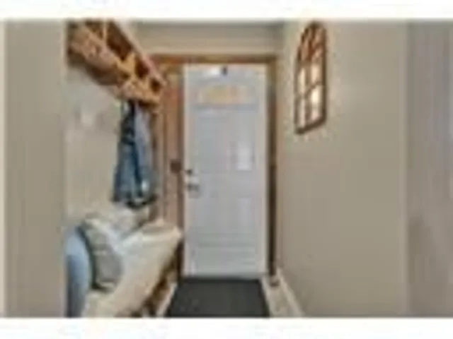 Additional image 6 of 2366 Brunswick Crt