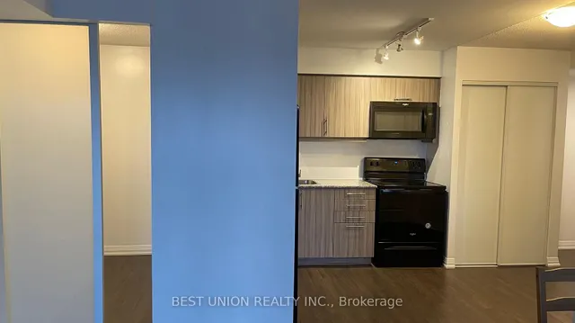 Additional image 13 of 30 Meadowglen Pl Unit 904