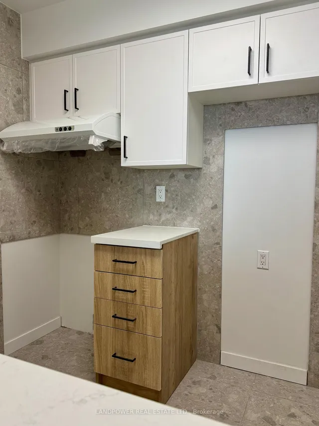 Additional image 6 of 3088 Kennedy Rd Unit 709