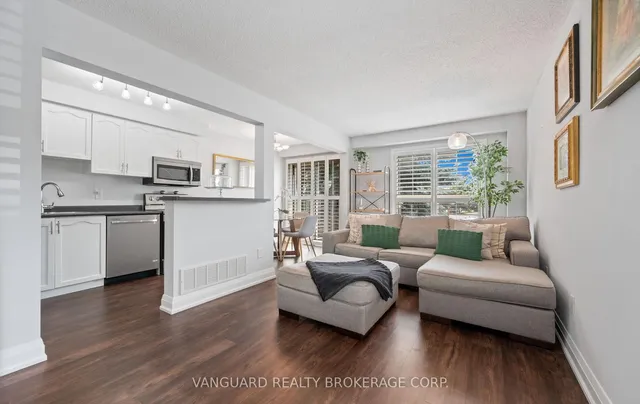 Additional image 12 of 200 Cresthaven Rd Unit 110