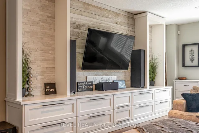 Additional image 10 of 151 Greti Dr