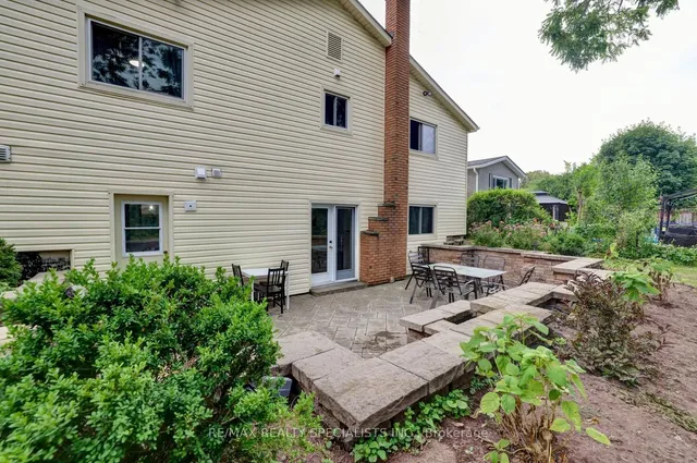 Property image for 19 Verona Pl
