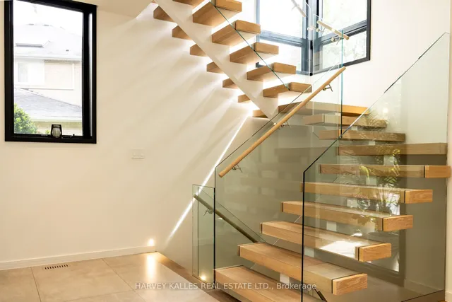 Additional image 3 of 12 Tetbury Cres