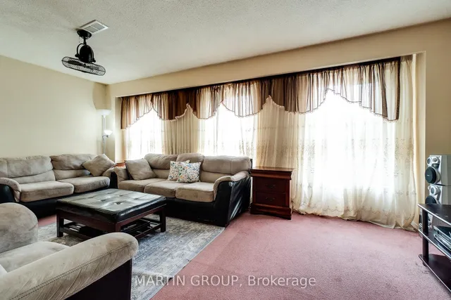 Additional image 5 of 46 Dearbourne Blvd Unit 4