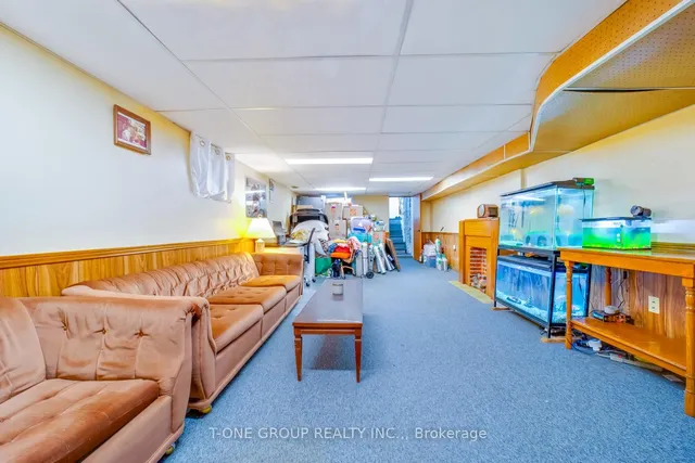 Additional image 23 of 221 Christie St