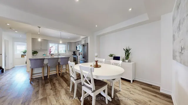 Additional image 16 of 894 Cactus Pt