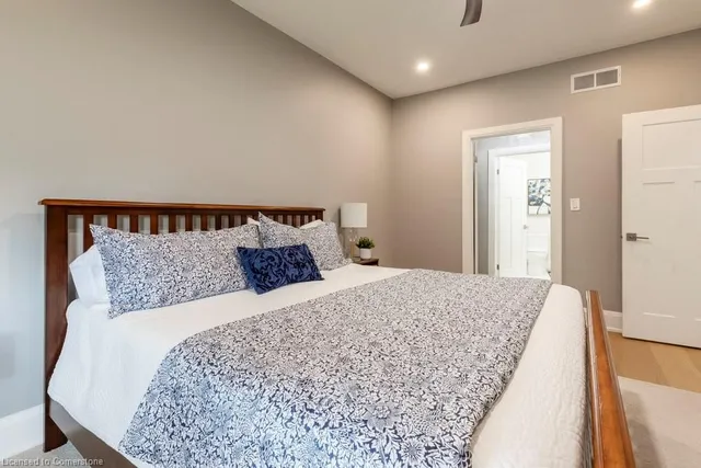 Additional image 20 of 84 Sandollar Dr