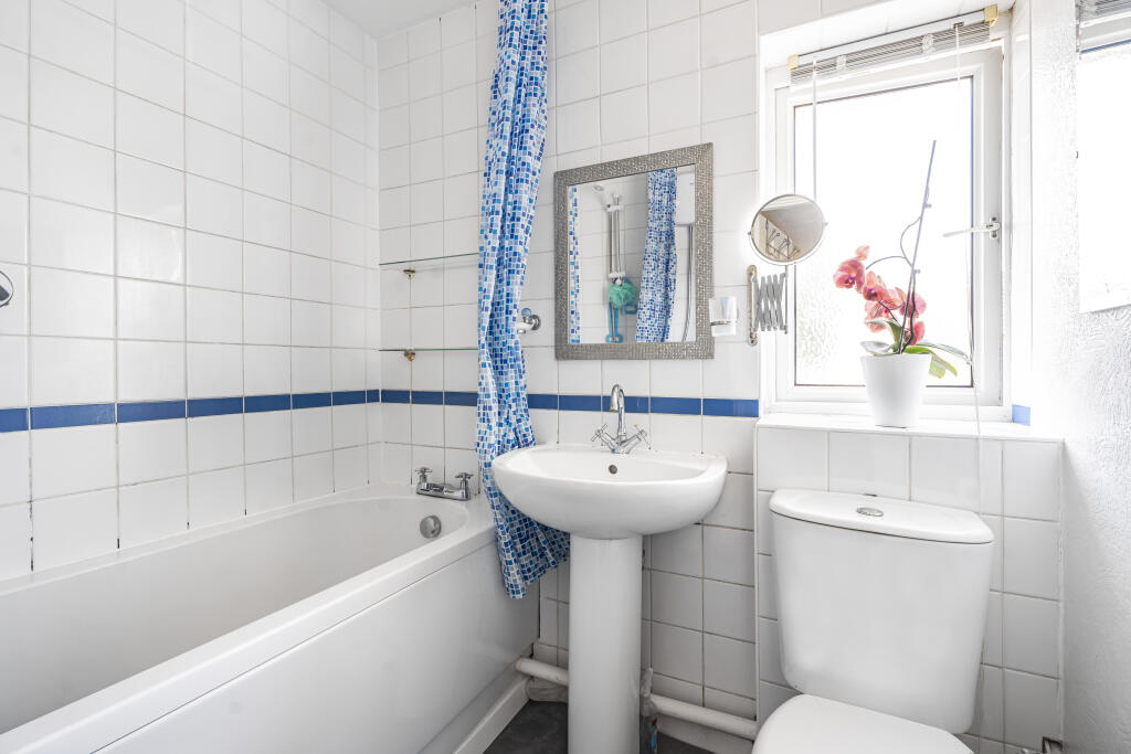 Additional image 6 of Thistle Grove, Welwyn Garden City, Welwyn Hatfield, AL7