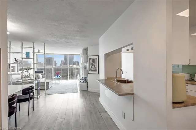 Additional image 28 of 4205 Shipp Dr Unit 2501