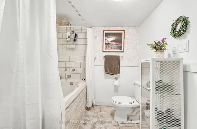 Additional image 41 of 285 Bay St