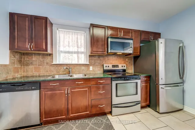 Additional image 21 of 593 Royal York Rd