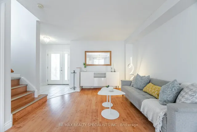 Additional image 11 of 21 Silo Crt