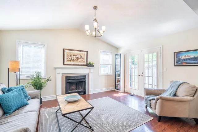 房产图片 18 - 布鲁姆斯伯里街12号