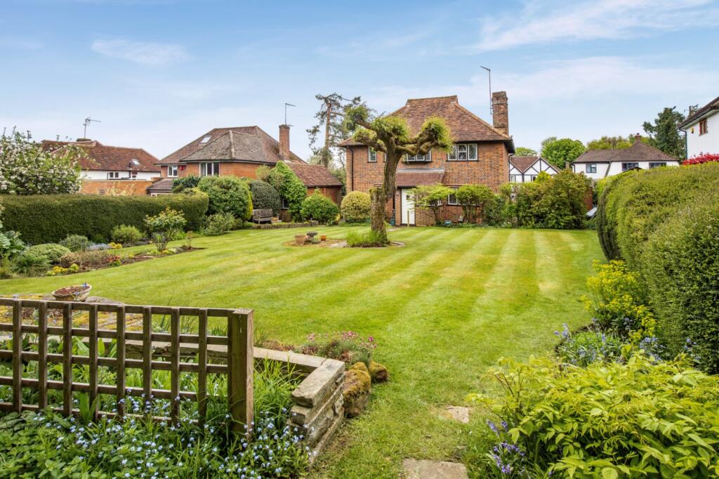 Additional image 14 of Carisbrooke Road, Harpenden, Hertfordshire