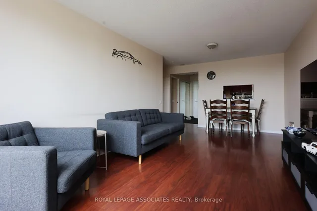 Additional image 6 of 21 Overlea Blvd Unit 208