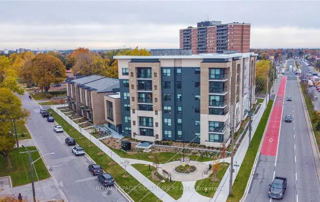 Additional image 21 of 1 Falaise Rd Unit 214