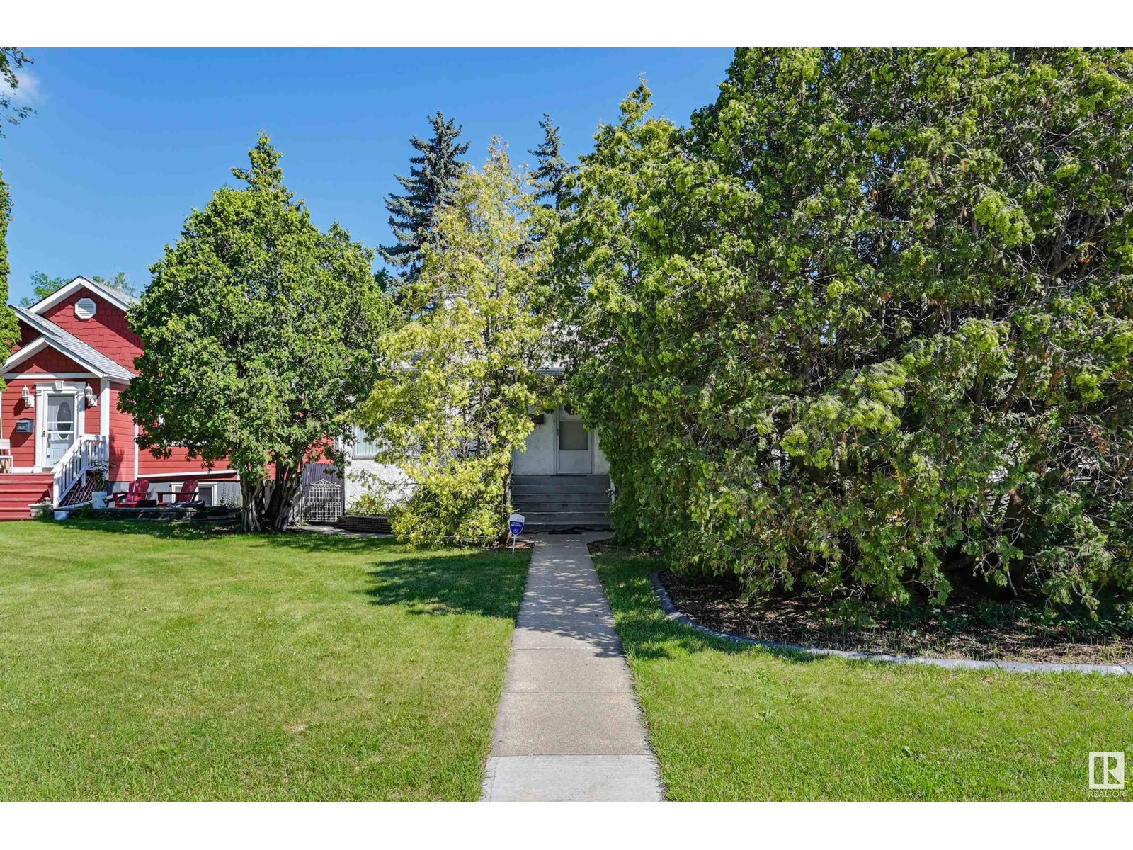 11624 110A AV NW|Edmonton, Alberta T5H1K6