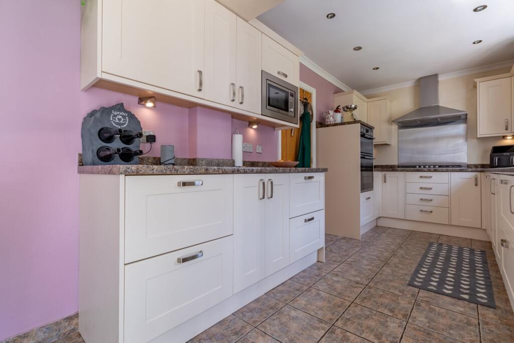 Additional image 26 of Peverell Drive, Birmingham