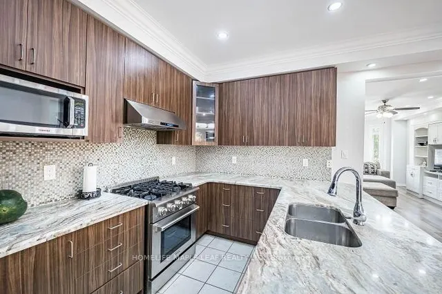 Additional image 22 of 68 Fallmeadow Circ