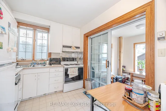Additional image 11 of 121 Belsize Dr