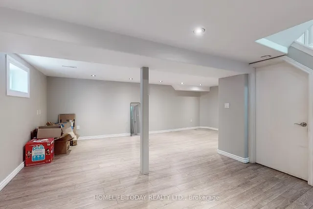 Additional image 40 of 4 Flamingo Cres