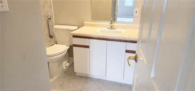 Additional image 15 of 19 Lake Ave Unit 102