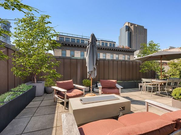 165 Hudson St, New York, NY 10013