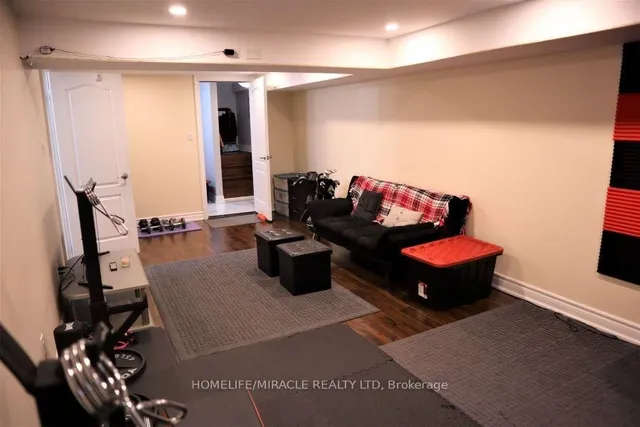 Additional image 26 of 28 Holbrook Rd