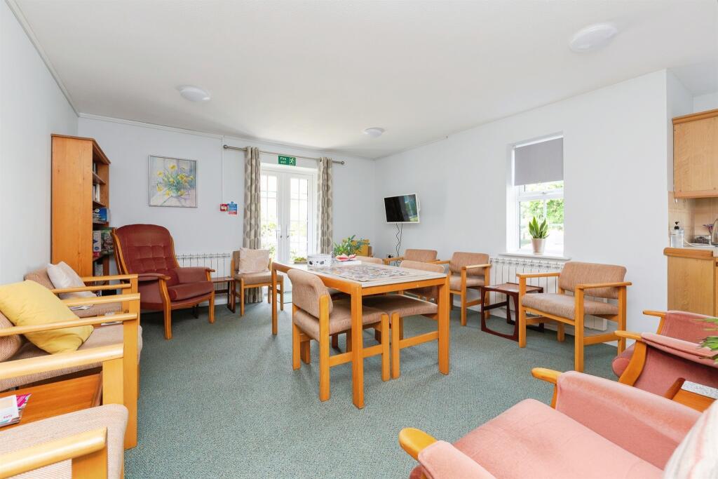 Additional image 12 of Guessens Court, Welwyn Garden City