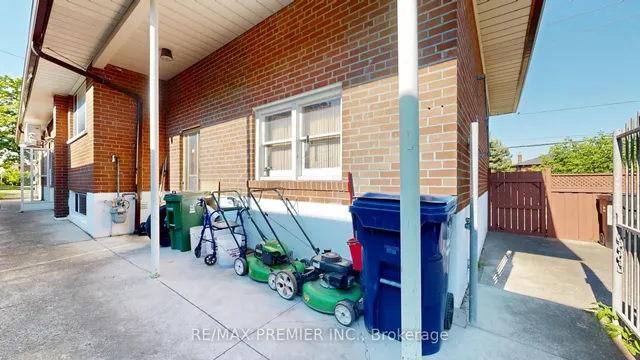 Additional image 39 of 574 Queens Dr