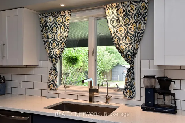 房产图片 23 - 21 Woodside Dr