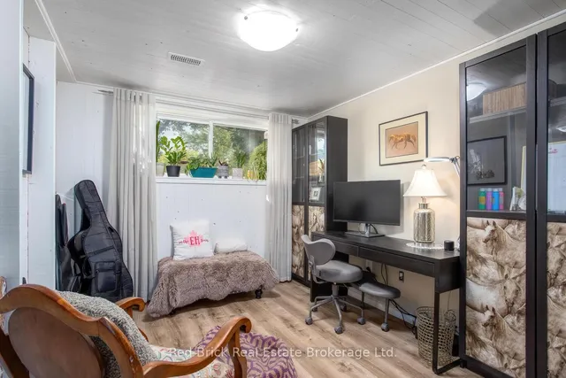 Additional image 26 of 302 Ross Ave