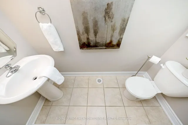 Additional image 18 of 1345 Menefy Pl