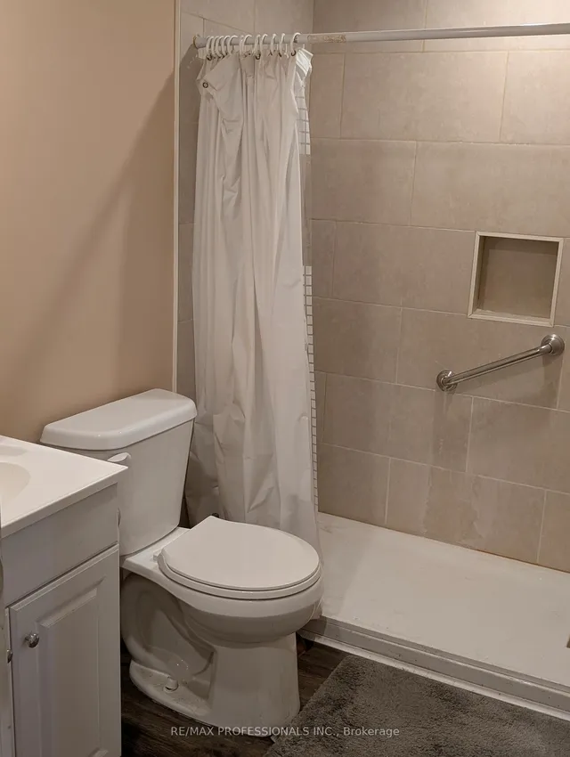 Additional image 8 of 13 Fifteenth St