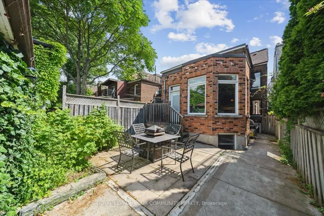 Additional image 48 of 218 Beatrice St