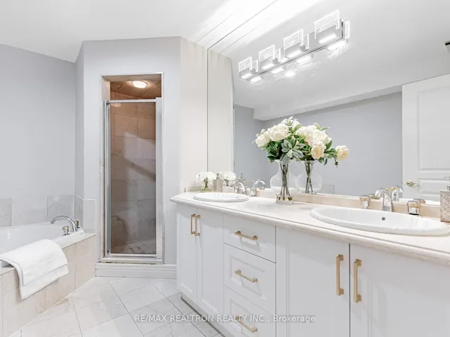 Additional image 14 of 3180 Bayview Ave Unit 3