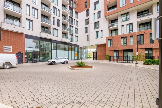 Additional image 3 of 3100 Keele St Unit 925