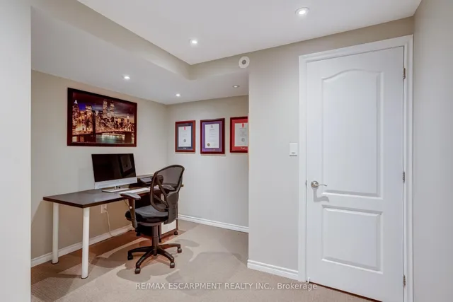 Additional image 38 of 363 Prosser Circ