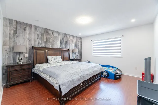 Additional image 23 of 58 Frontenac Cres