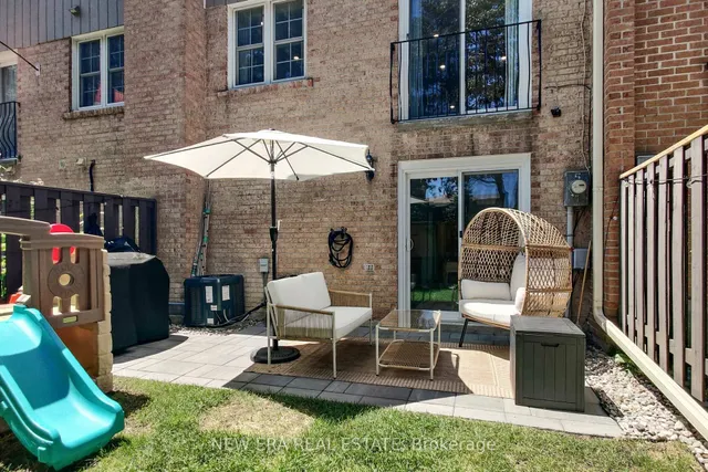 房产图片 49 - 1951 Rathburn Rd 单元 5