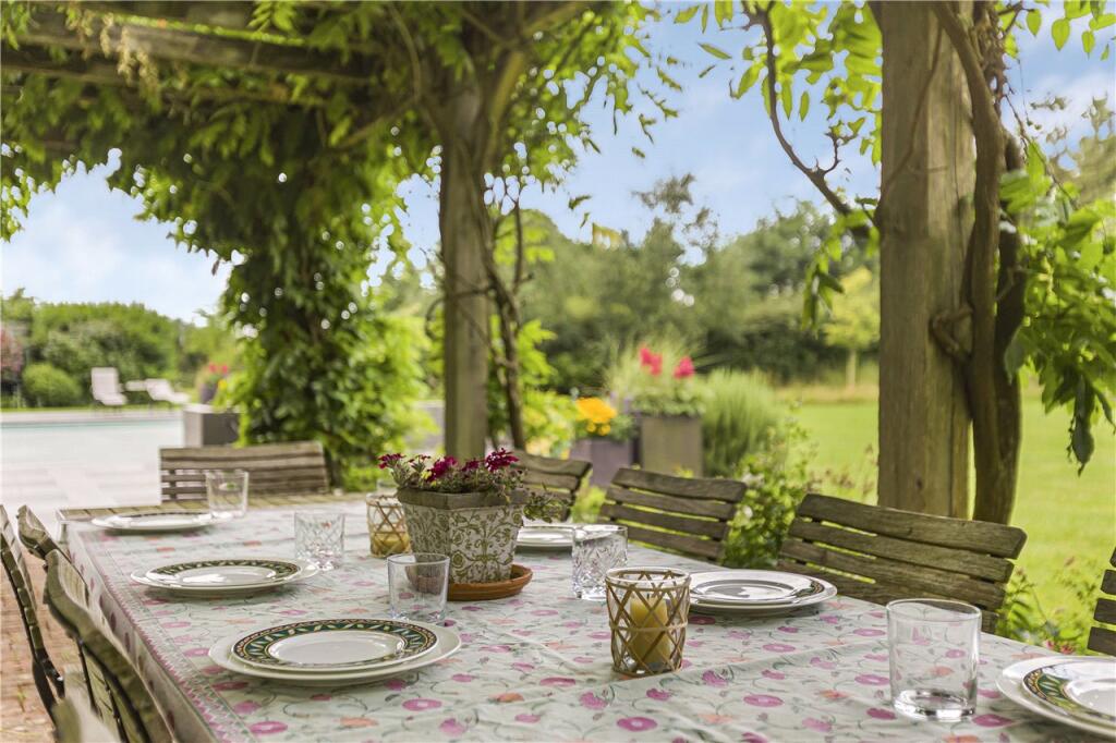 Additional image 22 of Pottersheath Road, Welwyn, Hertfordshire, AL6