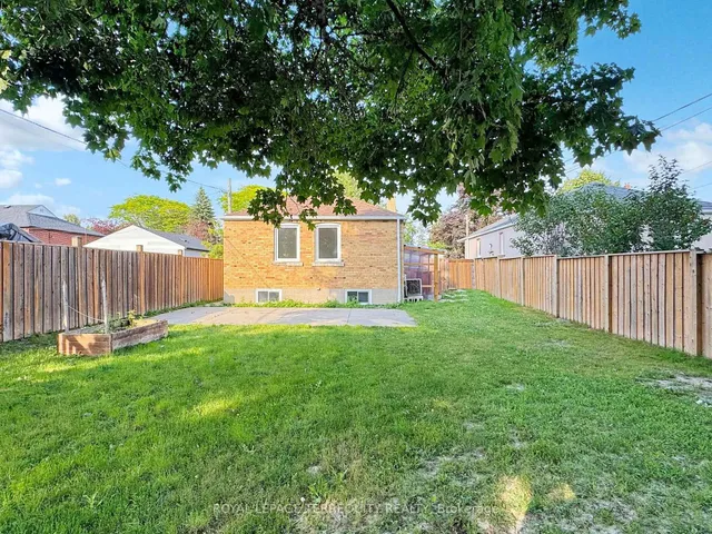 房产图片 41 - 33 Mendip Cres